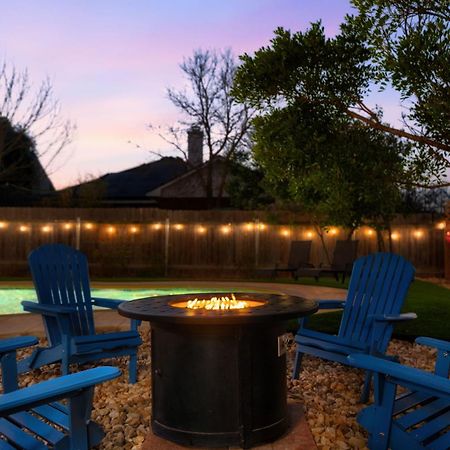 Pool Hottub Firepit Bbq Billiard Ps4 Golf Pflugerville Bagian luar foto