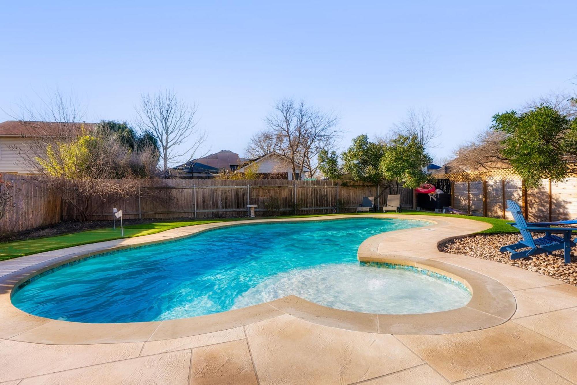 Pool Hottub Firepit Bbq Billiard Ps4 Golf Pflugerville Bagian luar foto